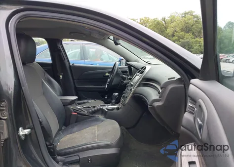 2015 Chevrolet Malibu 2Lt z USA, uszkodzony, nr VIN 1G11D5SL5FF123580